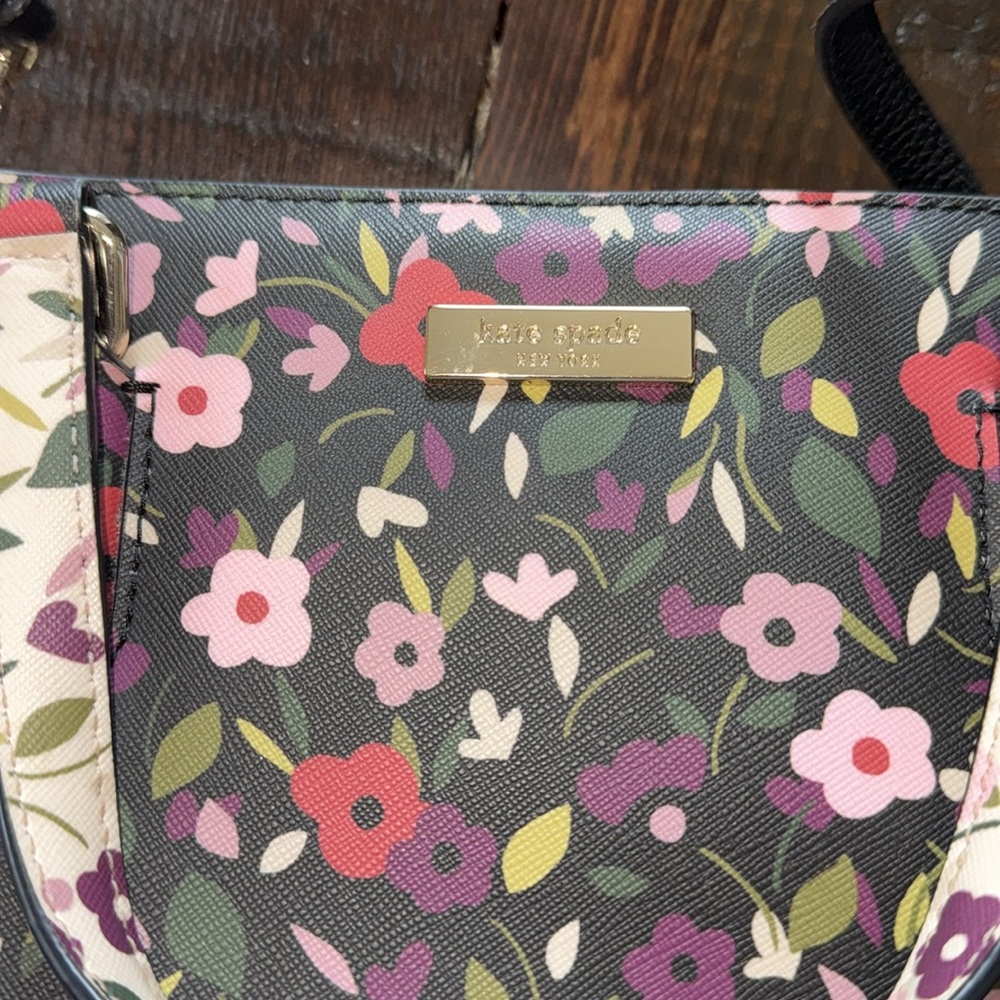 Kate Spade Floral Crossbody-Bag - Picture 5 of 11